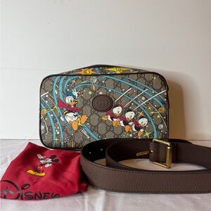 Gucci And Disney Donald Duck Belt Bag GG Supreme
